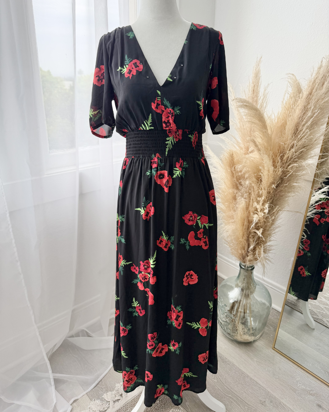 Express Black and Red Floral Dress - Size XS