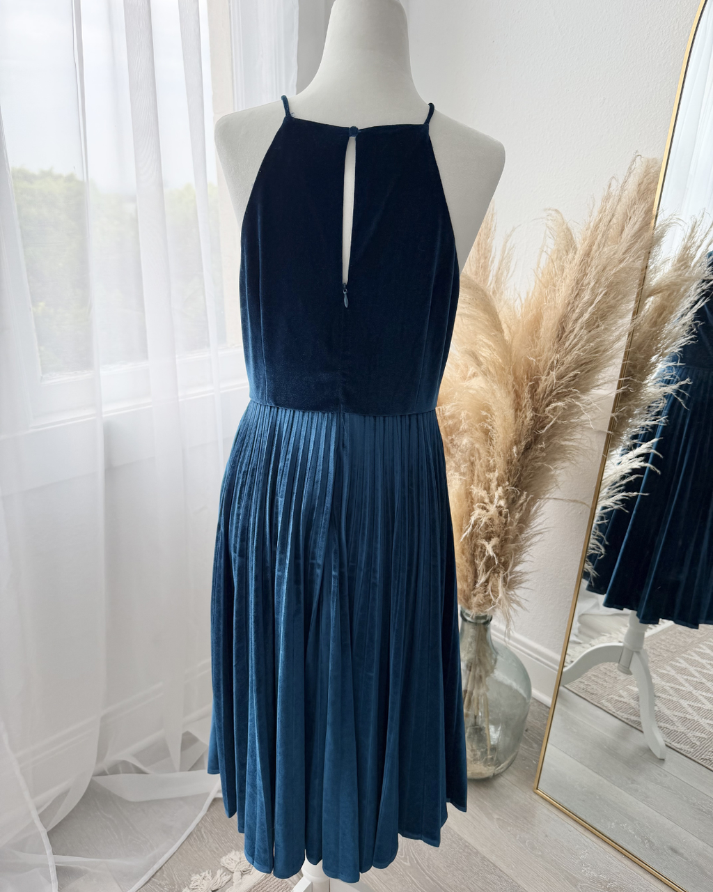 Chelsea28 Teal Velvet Dress - Size M