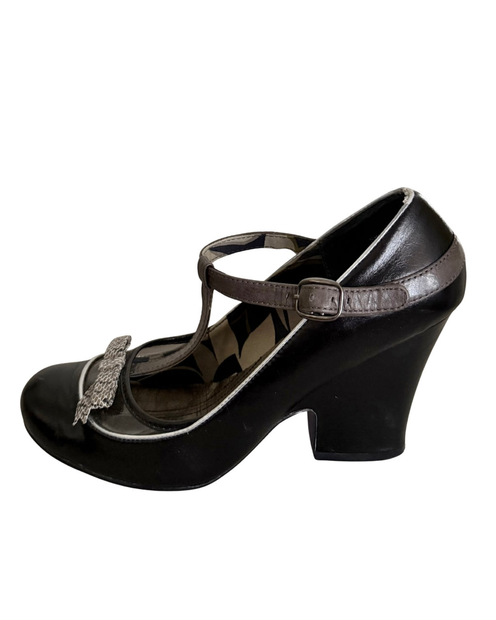 Bobbi Blu Mary Jane Heels - Size 8.5
